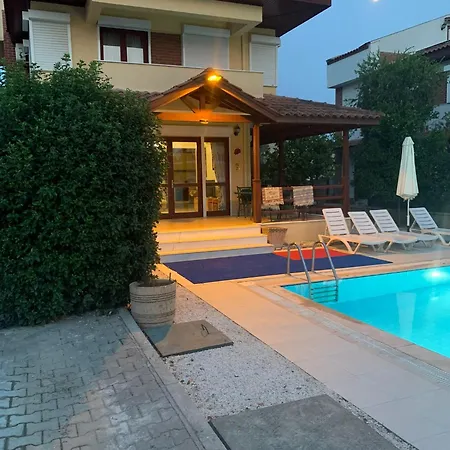 Hotel Villam Titan *